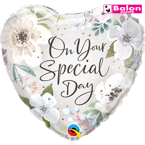 Special day white floral 18in